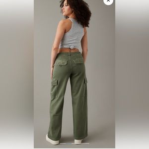 American Eagle stretch high-waisted baggy wide-leg cargo pants
